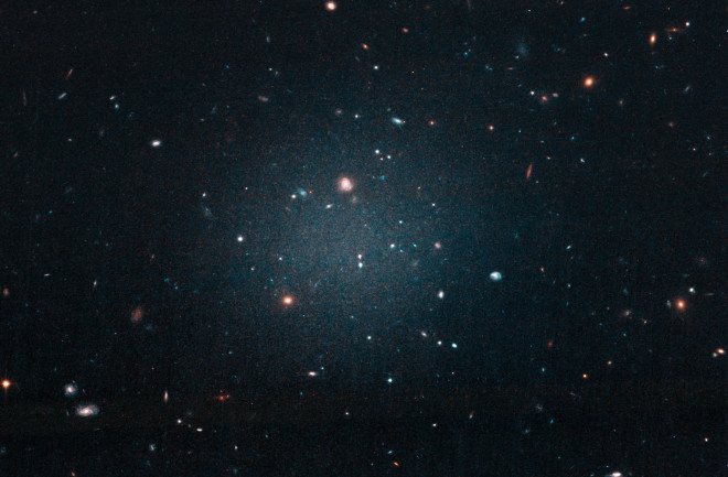 blurry cloud dark matter