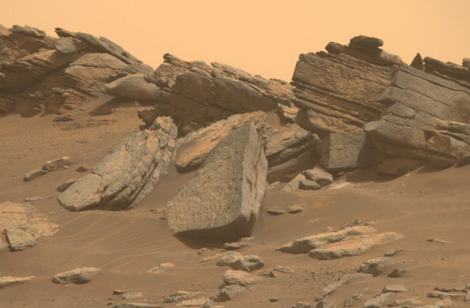file-20240229-18-cg6vos