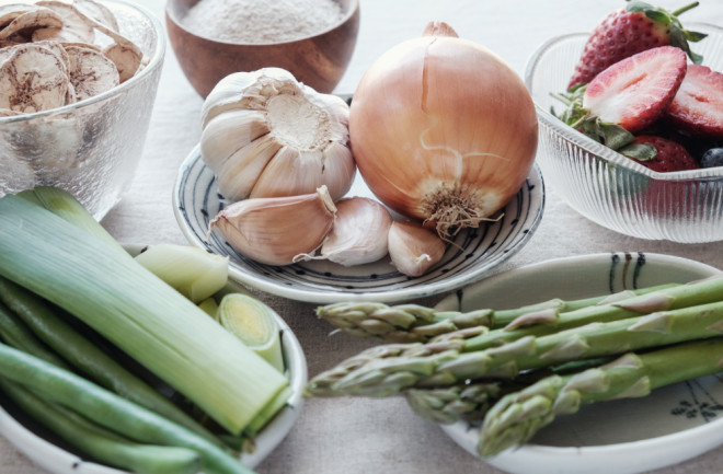 examples of prebiotic foods - shutterstock 1271798101